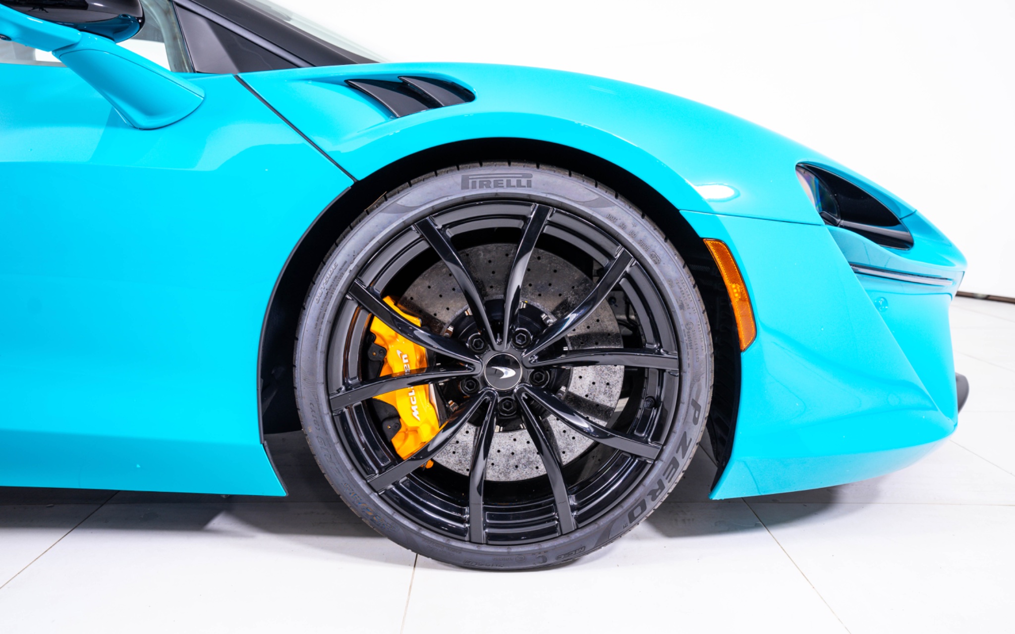 2023 McLaren Artura, photo 17
