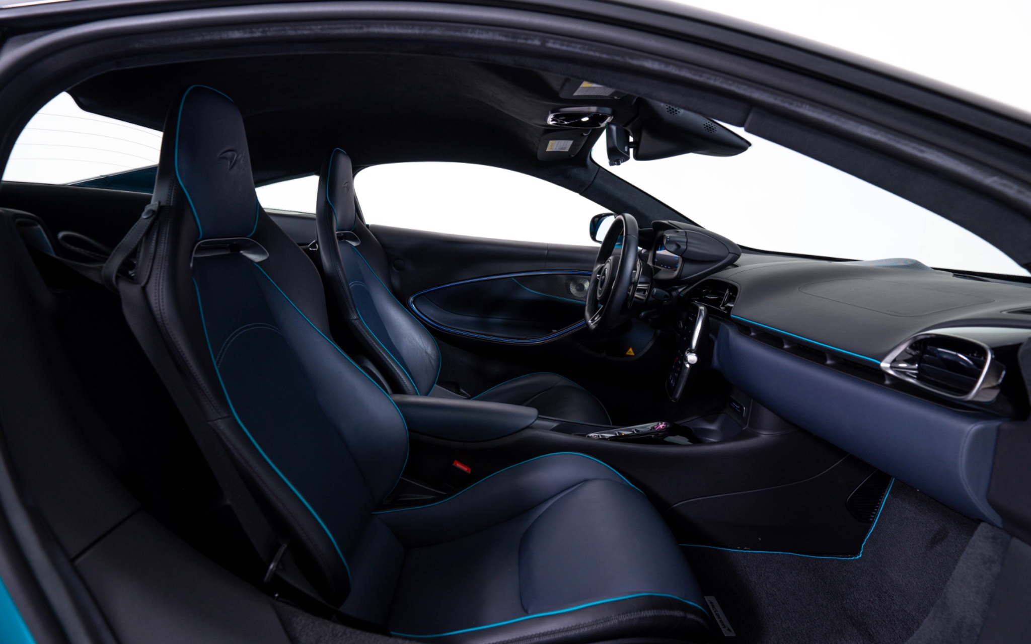 2023 McLaren Artura, photo 9