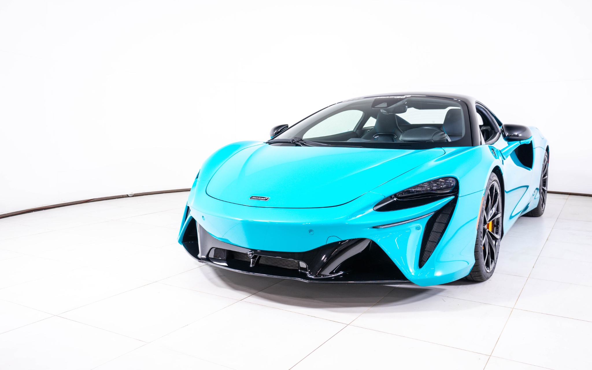 2023 McLaren Artura, photo 13