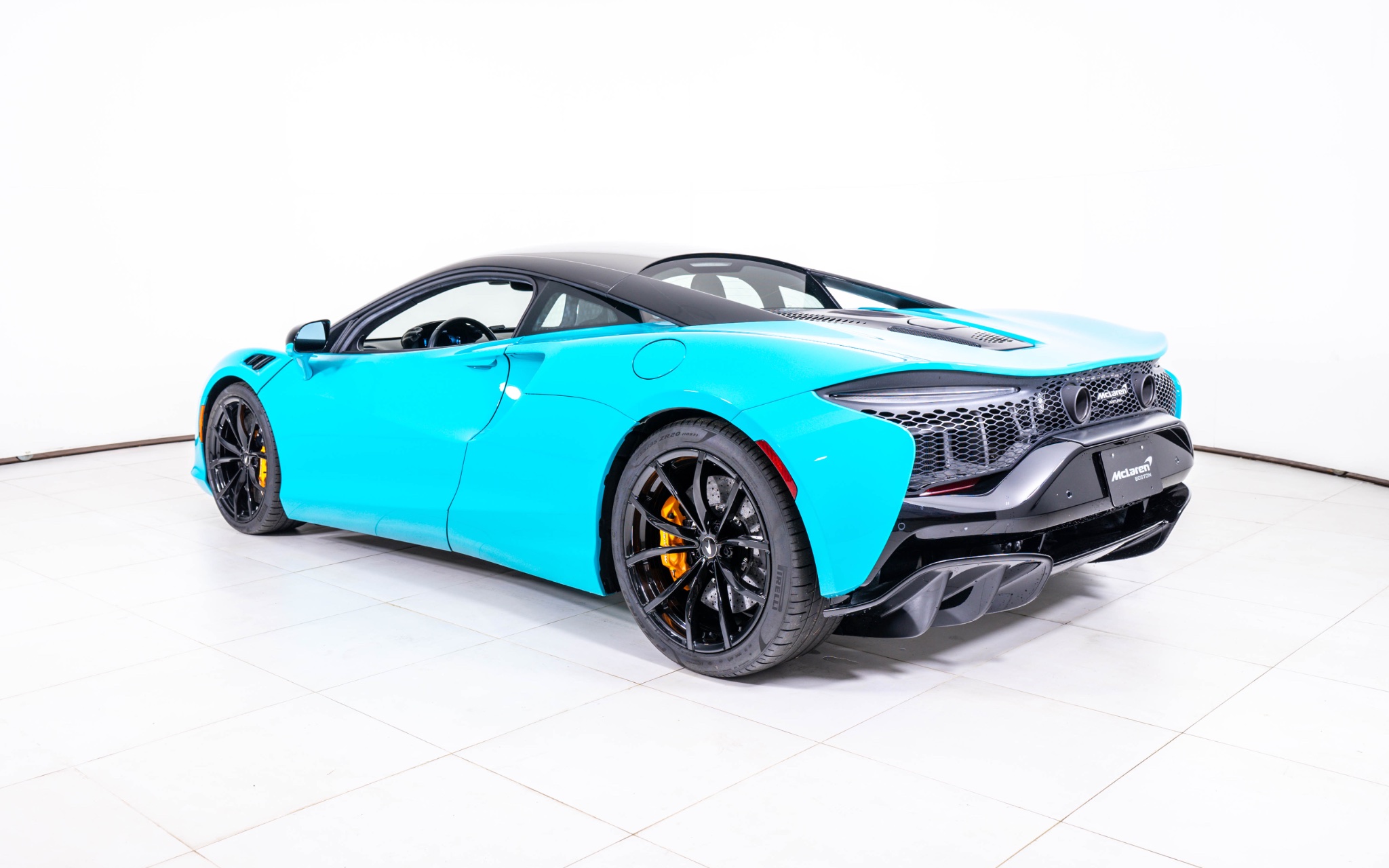 2023 McLaren Artura, photo 5