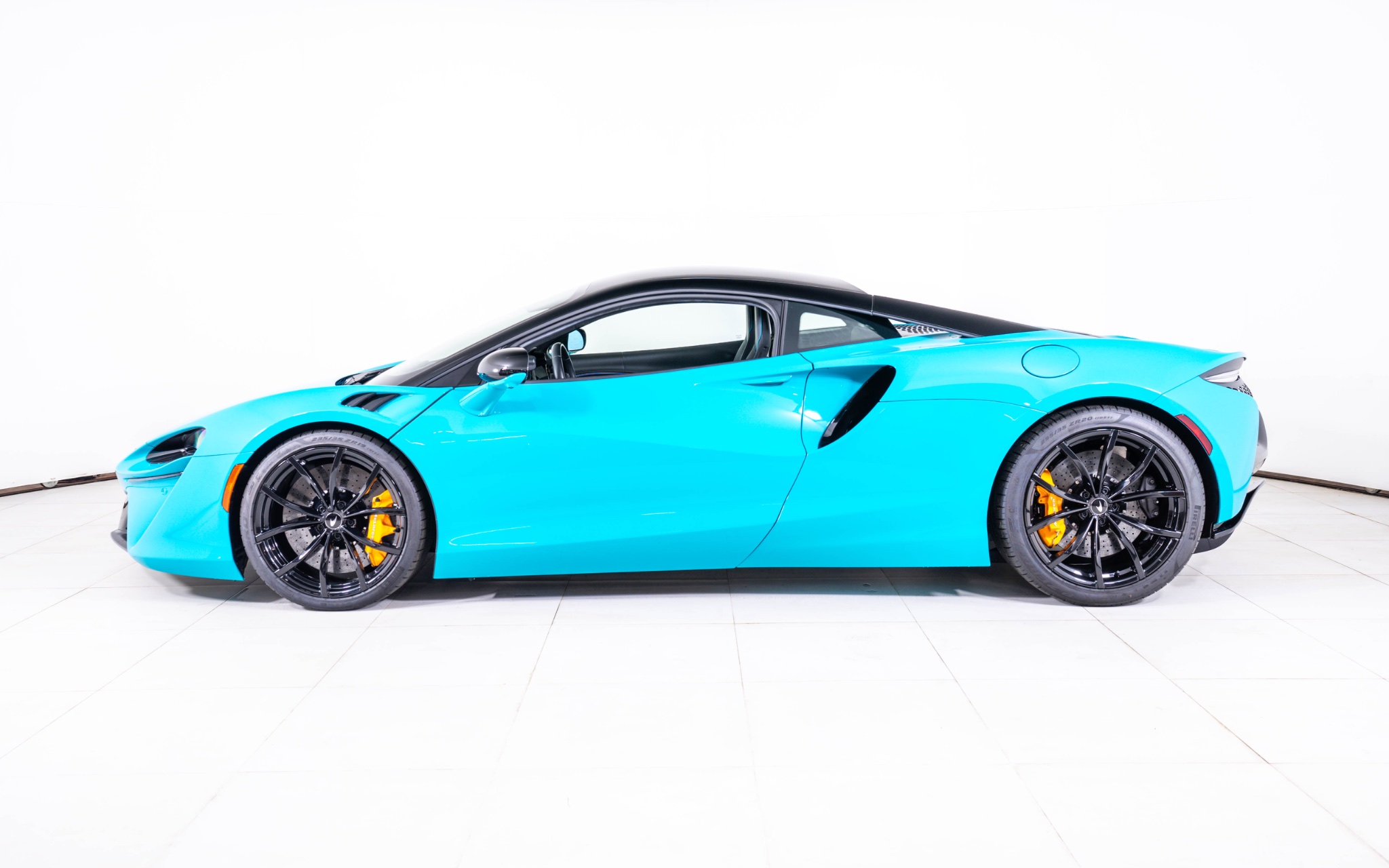 2023 McLaren Artura, photo 15